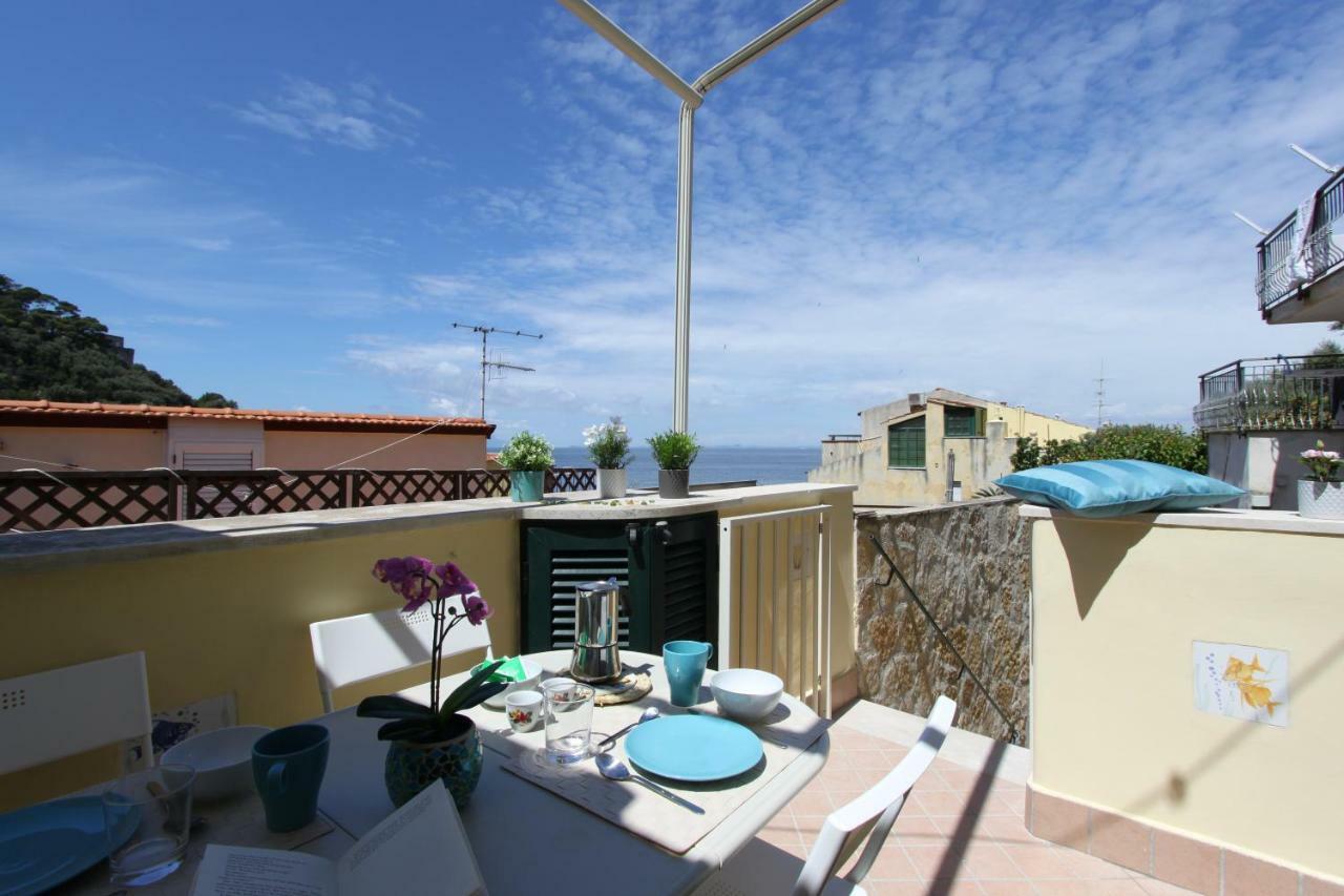 La Casa Sulla Scogliera Villa Massa Lubrense Exterior photo